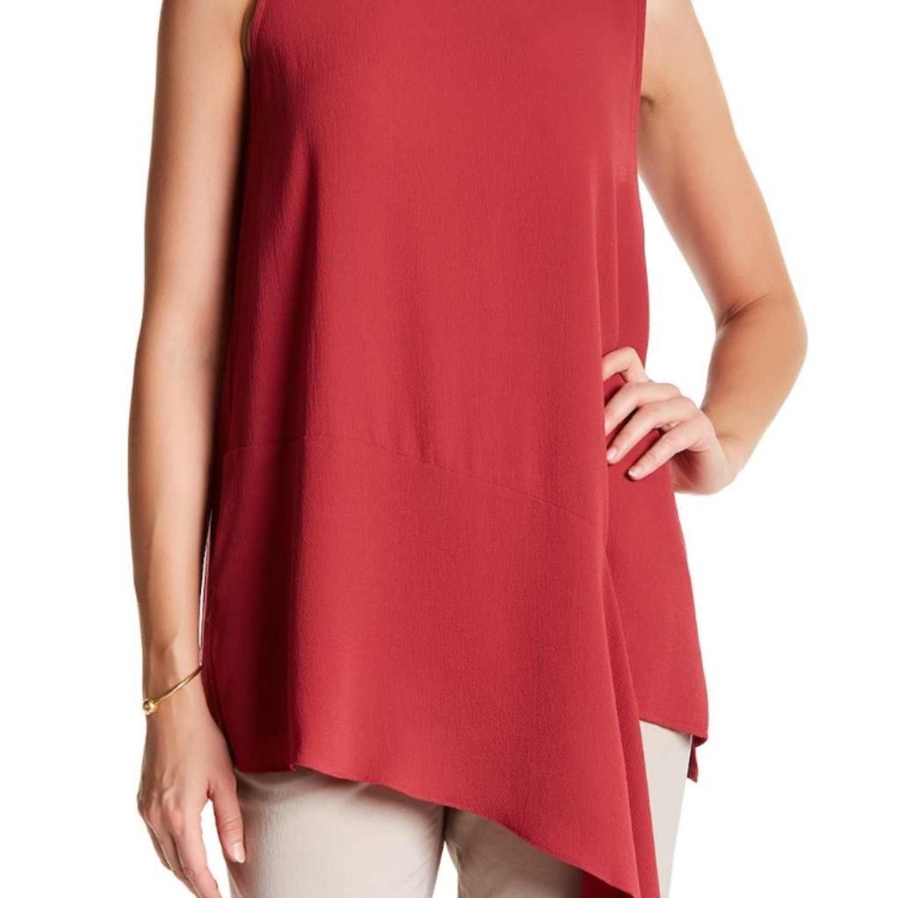 ❤️Vince Camuto asymmetric blouse